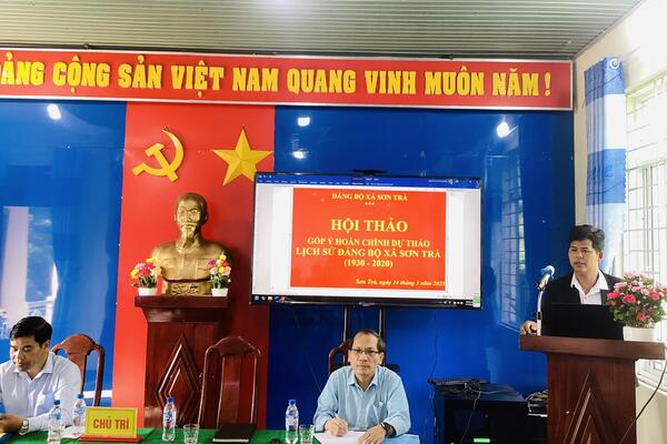 ĐẢNG ỦY XÃ SƠN TRÀ TỔ CHỨC HỘI THẢO GÓP Ý HOÀN CHỈNH THÔNG QUA BẢN DỰ THẢO TẬP SÁCH LỊCH SỬ ĐẢNG BỘ XÃ SƠN TRÀ (1930 - 2020)